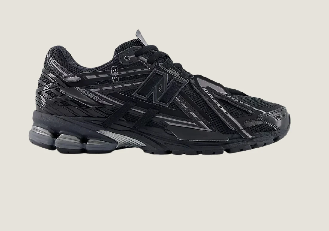 New Balance 1906A - Triple Black