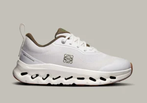 ON Running Cloudtilt 2 White Khaki