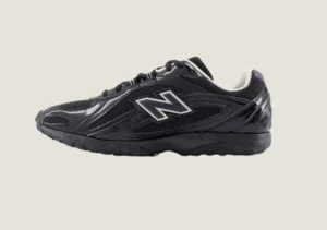 Alternative view of New Balance 204L MRA - Black