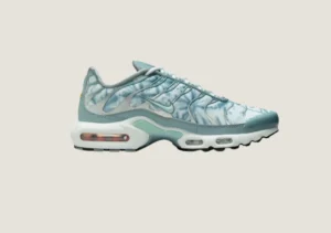 Nike Air Max Plus Light Aqua