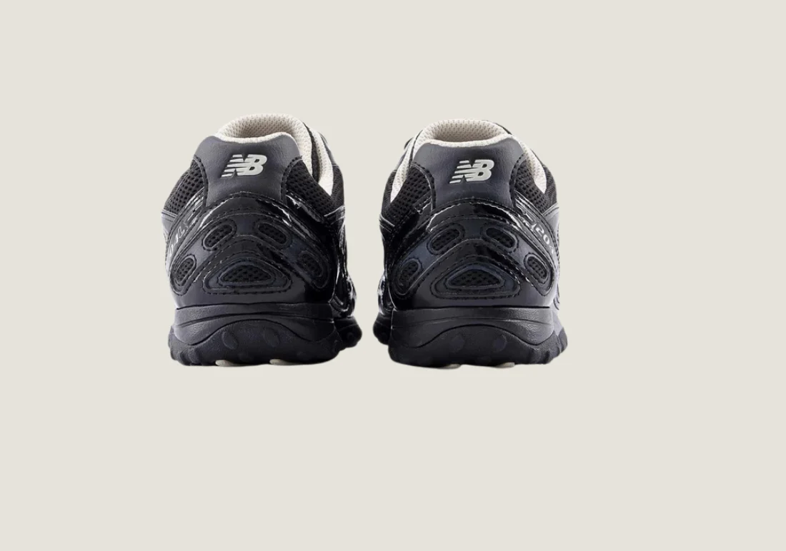 New Balance 204L MRA - Black - Image 4
