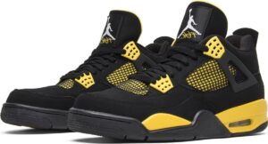 Alternative view of J4 - THUNDER YELLOW
