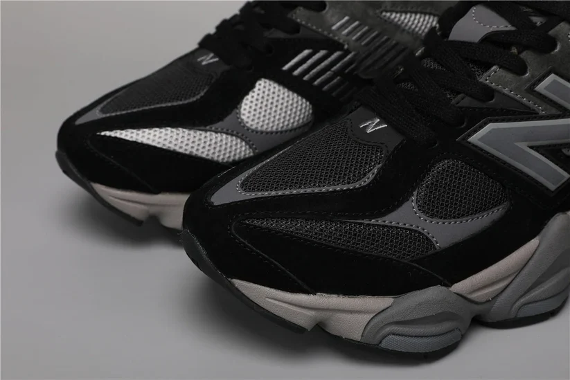 New Balance 9060 - Black - Image 3
