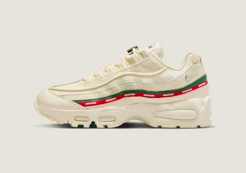 Nike Air Max 95 x Undefeated - White - Image 4