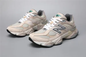 Alternative view of New Balance 9060 - Beige