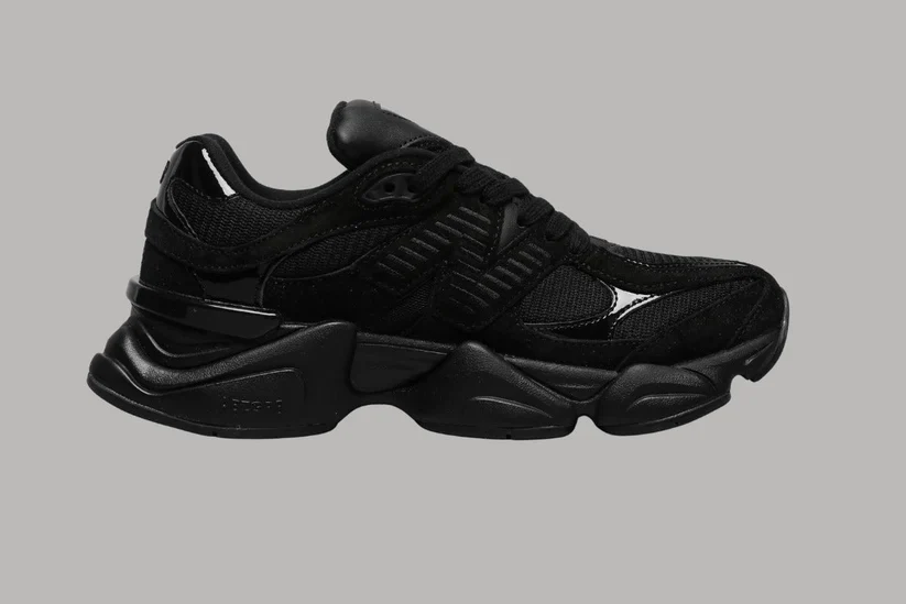 New Balance 9060 - Triple Black