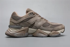 New Balance 9060 - Mushroom Brown