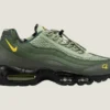 Nike Air Max 95 x Undefeated Olive