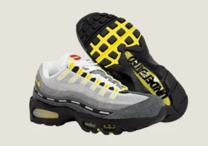 Alternative view of Nike Air Max 95 x Undefeated - Opti Yellow
