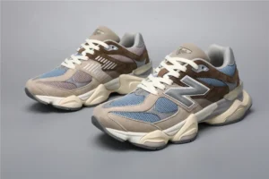 Alternative view of New Balance 9060 - Brown / Blue
